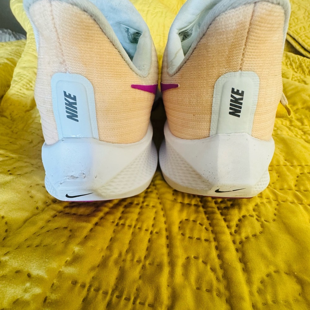 NIKE Pegasus Flyease Women's Cream, Fuschia Athletic Sneaker Shoes Sz 8 Velcro - Picture 10 of 15